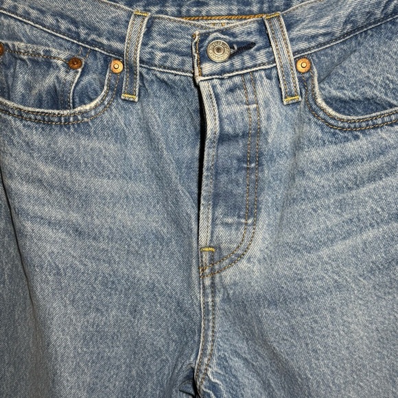 Levi's Premium WEDGIE Icon Jeans size 28 Button Fly Athens Pushed - Picture 5 of 12